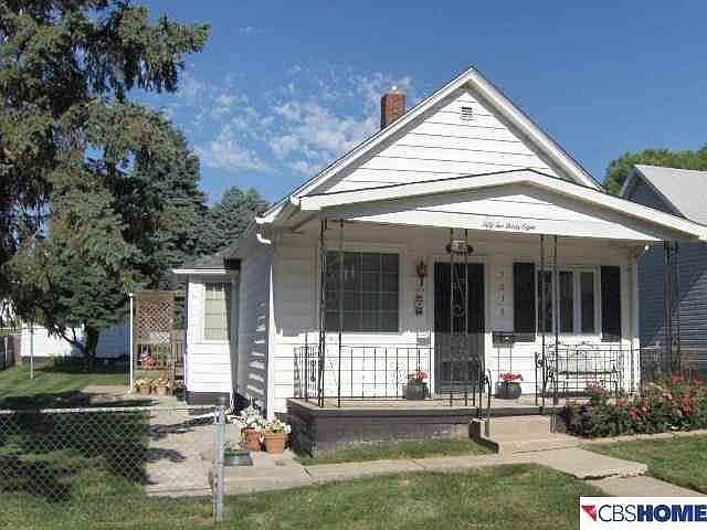 1st image of 5238 S 21st St