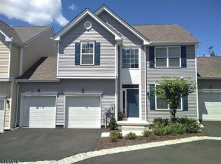 82 Sowers Dr, Hackettstown, NJ 07840