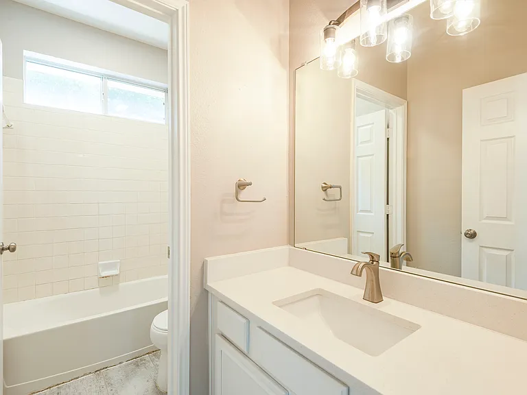 405 Mimosa Dr — Photo 15