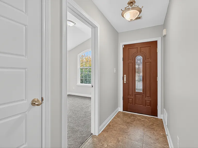 196 Old Woolen Mill Ln — Photo 5