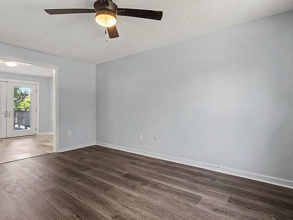 3rd image of 3851 Farm Brook Ln