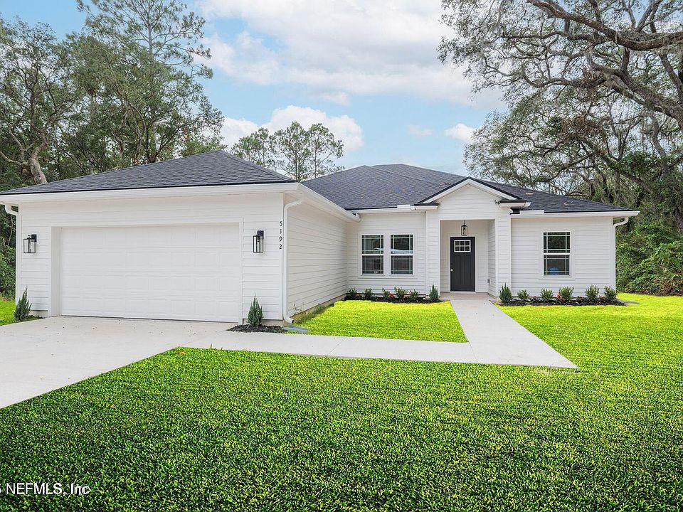 1st image of 3302 SE 140 Avenue