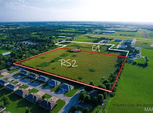 Heidi Rd, Lebanon, MO 65536