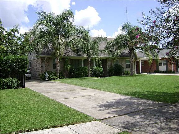 2nd image of 43 Derbes Dr