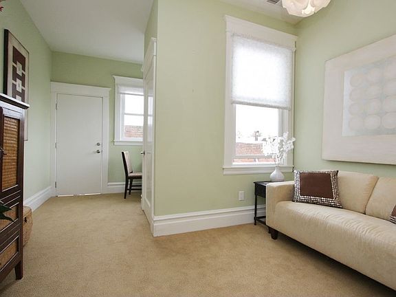 5th image of 130 Lexington St #A