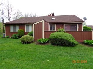 787 Lee Ln, Enola, PA