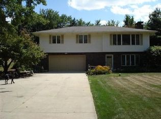 9460 Towner Rd, Portland, MI 48875