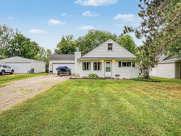 2nd image of 6315 Bishop Rd
