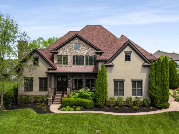 1404 Orchard Hill Ln, Arrington, TN 37014