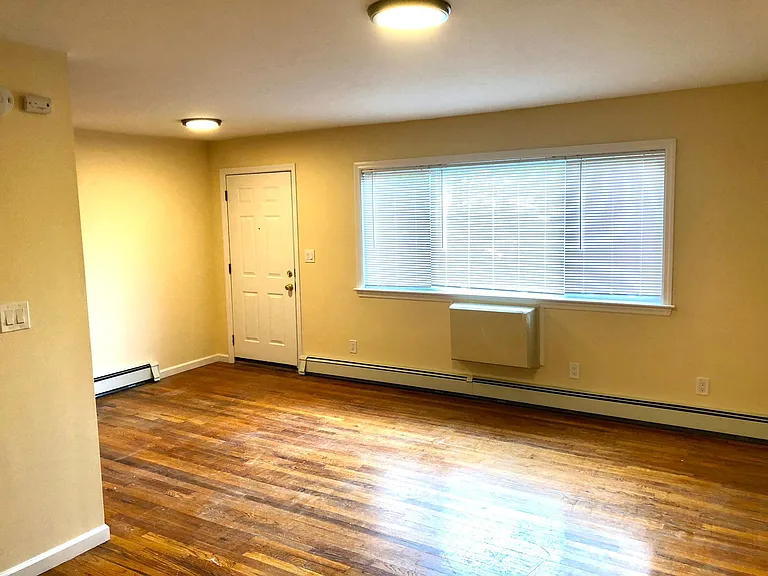 16 Waldron Ave #11A — Photo 10