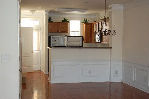 4th image of 145 Quarter Ln