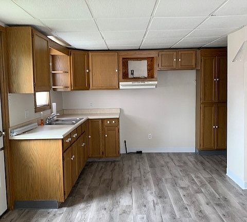 5th image of 211 Linduff Ave