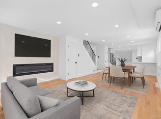 11731 202nd St, Saint Albans, NY