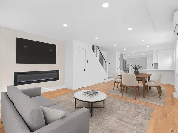 117-31 202 Street, Saint Albans, NY 11412