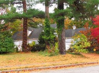 40 Homestead Ave, Weymouth, MA 02188