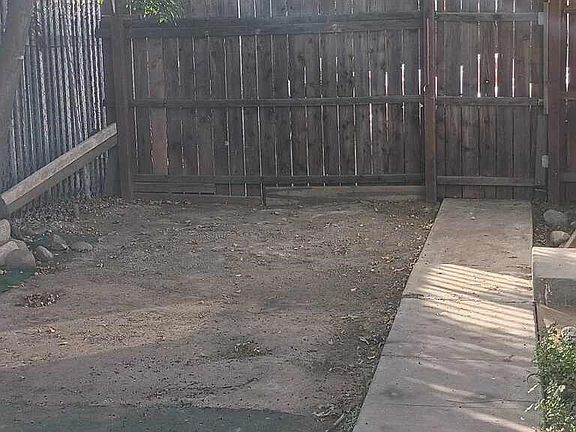 5th image of 13463 Edgemont St