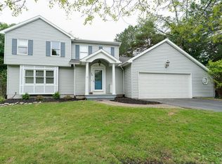 38 Papermill St, Honeoye Falls, NY 14472