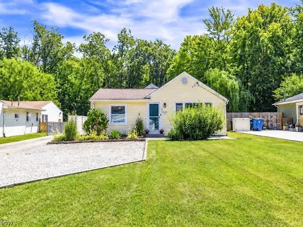 5659 Pleasant Ave, North Ridgeville, OH 44039