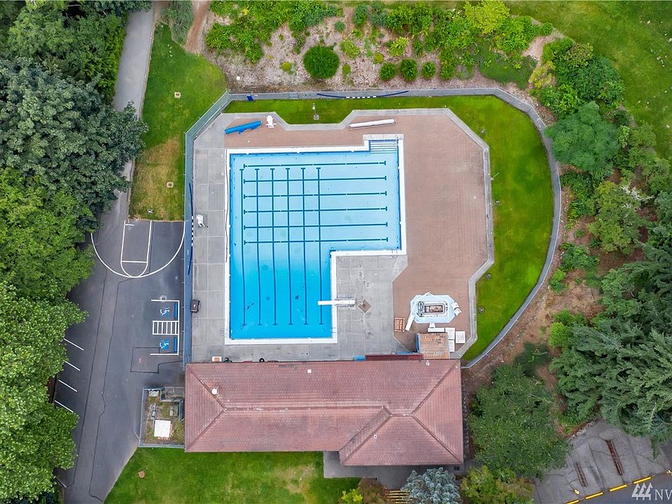 2nd image of 21332 Pioneer Way