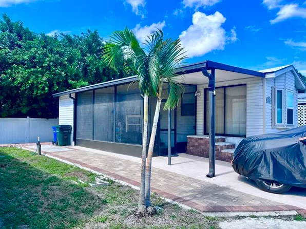 3223 N Lockwood Ridge Rd Lot 210, Sarasota, FL 34234