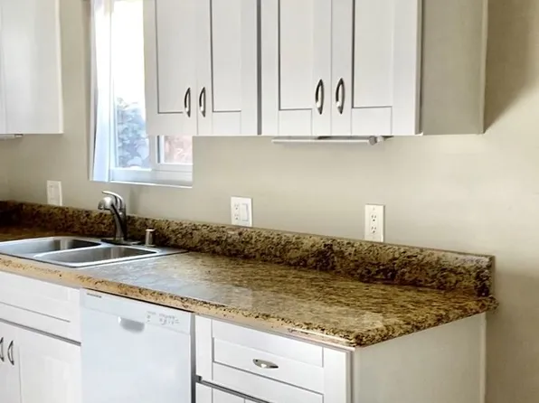 Leucadia Creek, 1786 N Coast Highway 101 APT 3, Encinitas, CA 92024