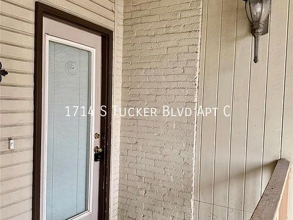 2nd image of 1714 S Tucker Blvd APT C