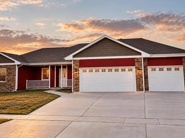 1191 Red Hawk Dr, Milton, WI 53563