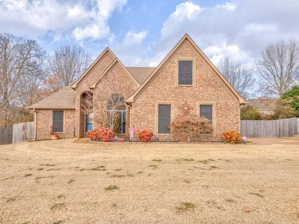 190 Brookwood Cir, Oakland, TN 38060