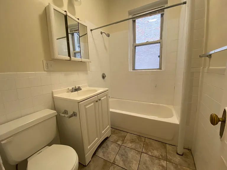 325 Huntington Ave #33 — Photo 4