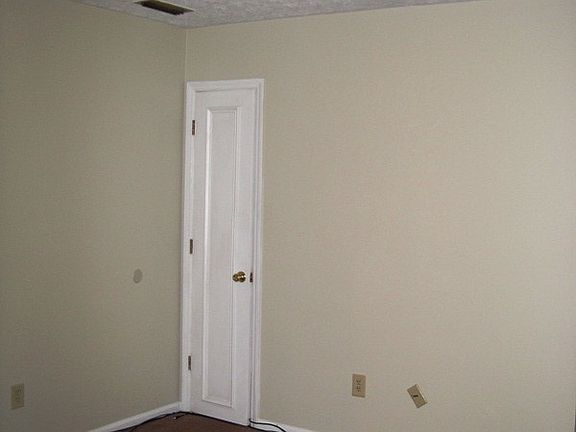2nd image of 1802 Forest Hill Park Pl APT 4