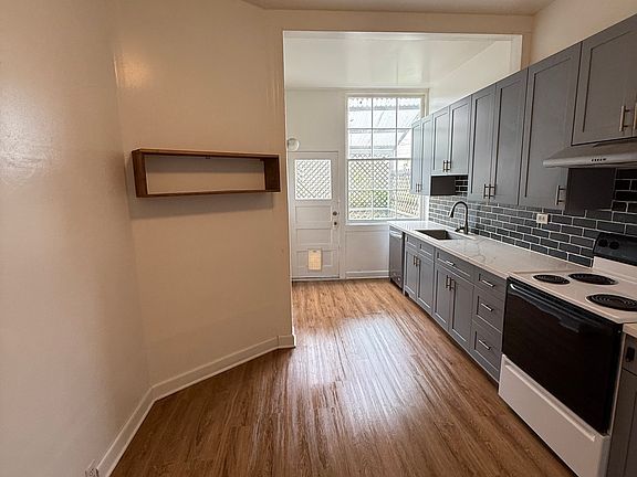 3rd image of 1144 Irving St