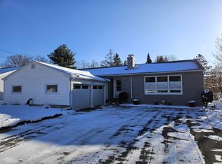 1355 State St, Veazie, ME 04401