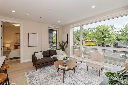 3043 W Irving Park Rd #402 Photo 1