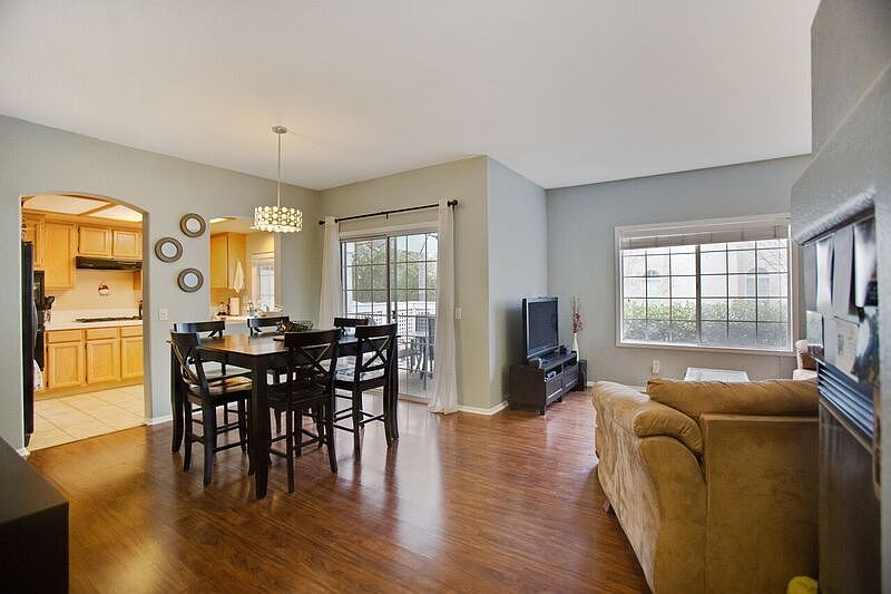 1st image of 1874 Matin Cir Unit 127