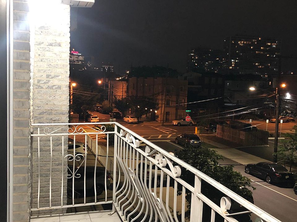 1st image of 254-256 Mount Pleasant Ave #2