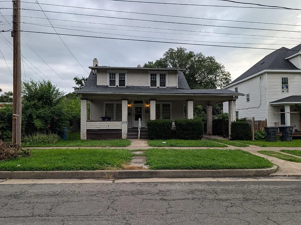 1819 Melrose Ave NW