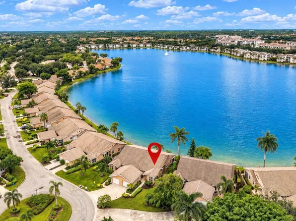 2506 Sailors Way, Naples, FL 34109