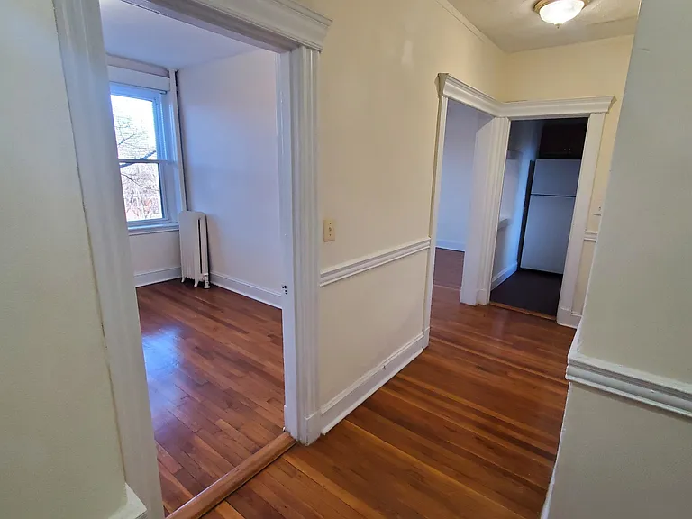 376 Riverway #12A — Photo 3