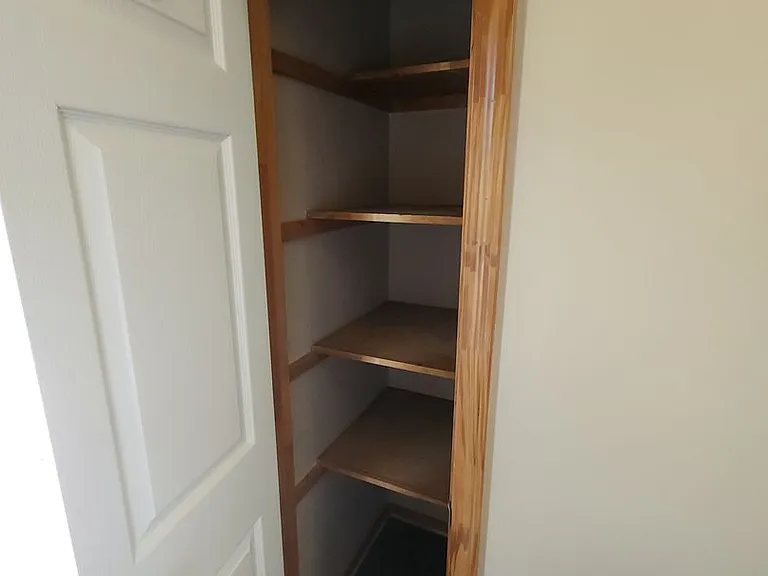 612 E 8th St #1 — Photo 13
