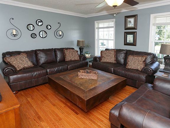 5th image of 367 Meadowland Trl