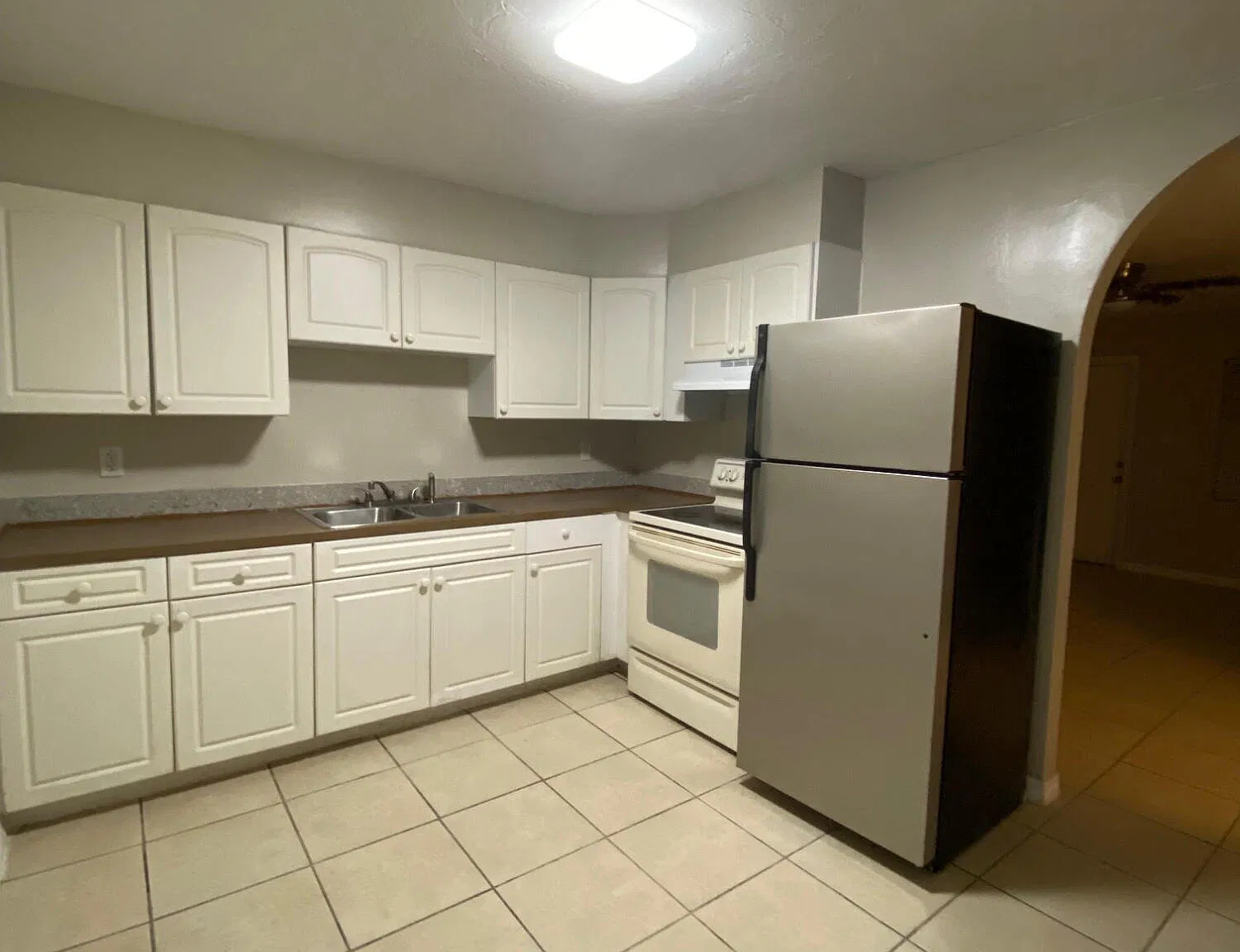2 bed, 1.0 bath, 784 sqft, $1,850 — Photo 4