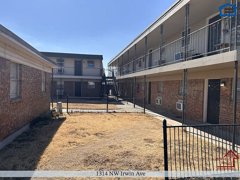Bella Vista — Photo 46