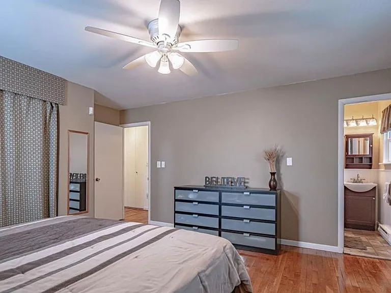 5727 Greens Dr — Photo 14