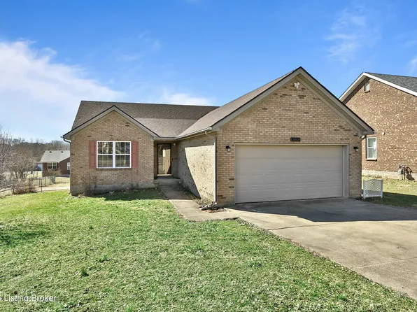 8720 Wisdom Ln, Louisville, KY 40229