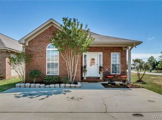 2047 Stardust Dr, Tuscaloosa, AL 35405