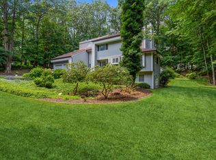 111 Longfellow Ln, Port Jefferson, NY 11777