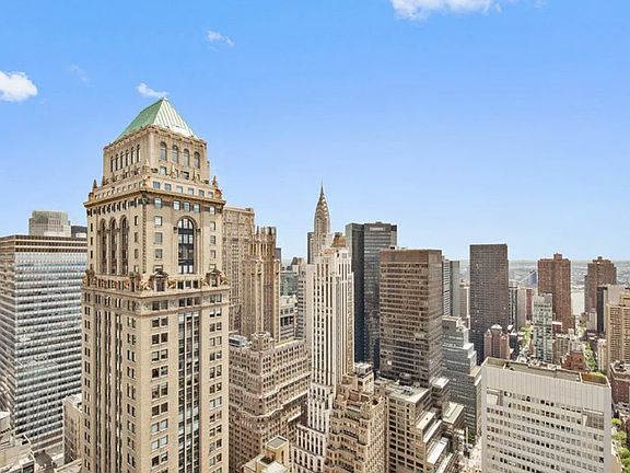 3rd image of 425 5th Ave APT 59A