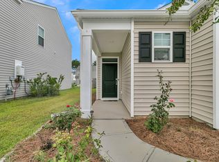 414 Eastern Pine Dr, Summerville, SC 29486