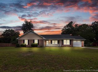 128 Holly Ln, Raeford, NC 28376