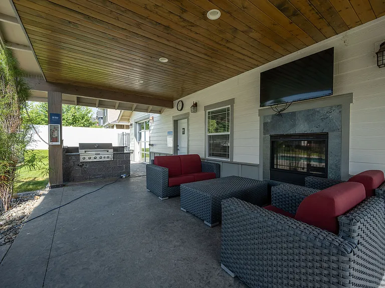 Villas at Tullamore — Photo 14